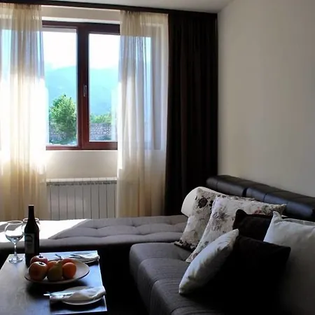 Zara Bansko